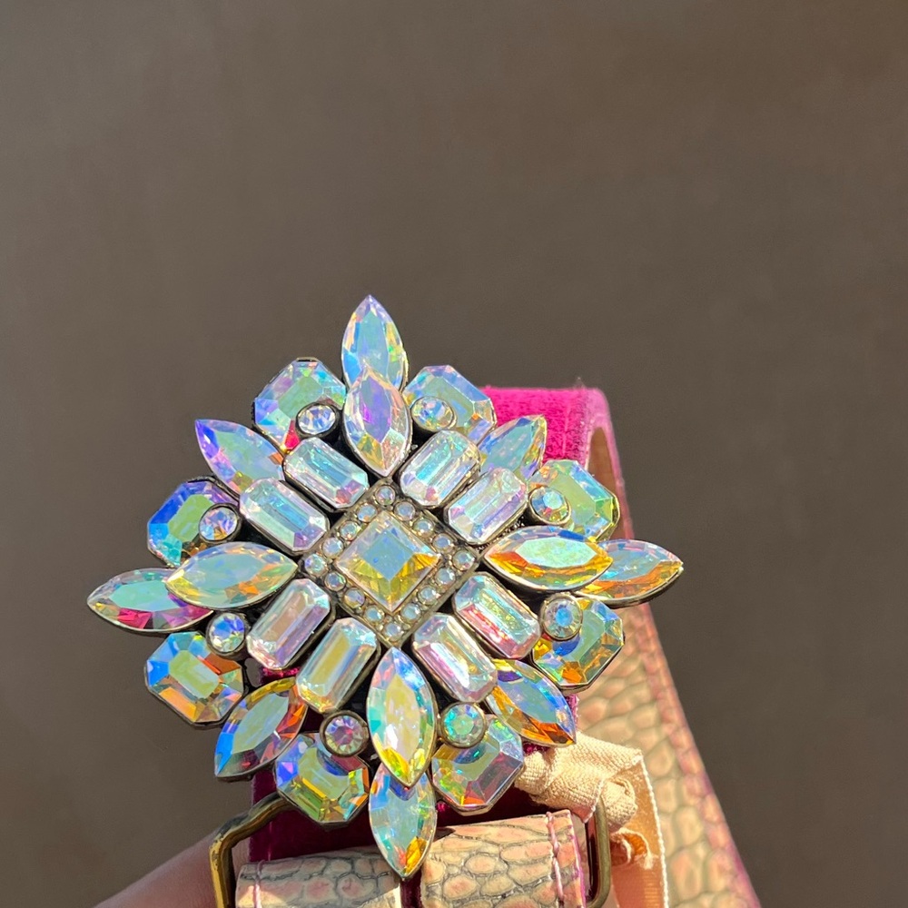 B-Low the Belt Pink Crocodile Aurora Borealis Rhinestone Flower Starburst RARE - Picture 4 of 12